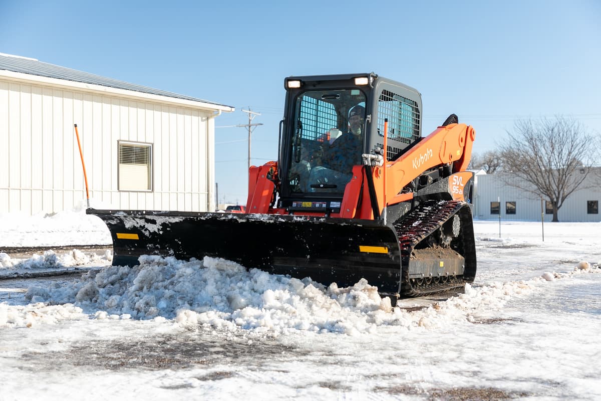 TE35 SERIES TRIP EDGE BLADES